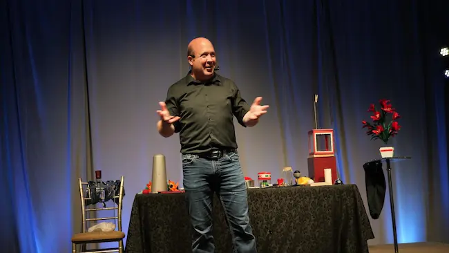 Ian Stewart breaking the Guinness World Record in Toronto